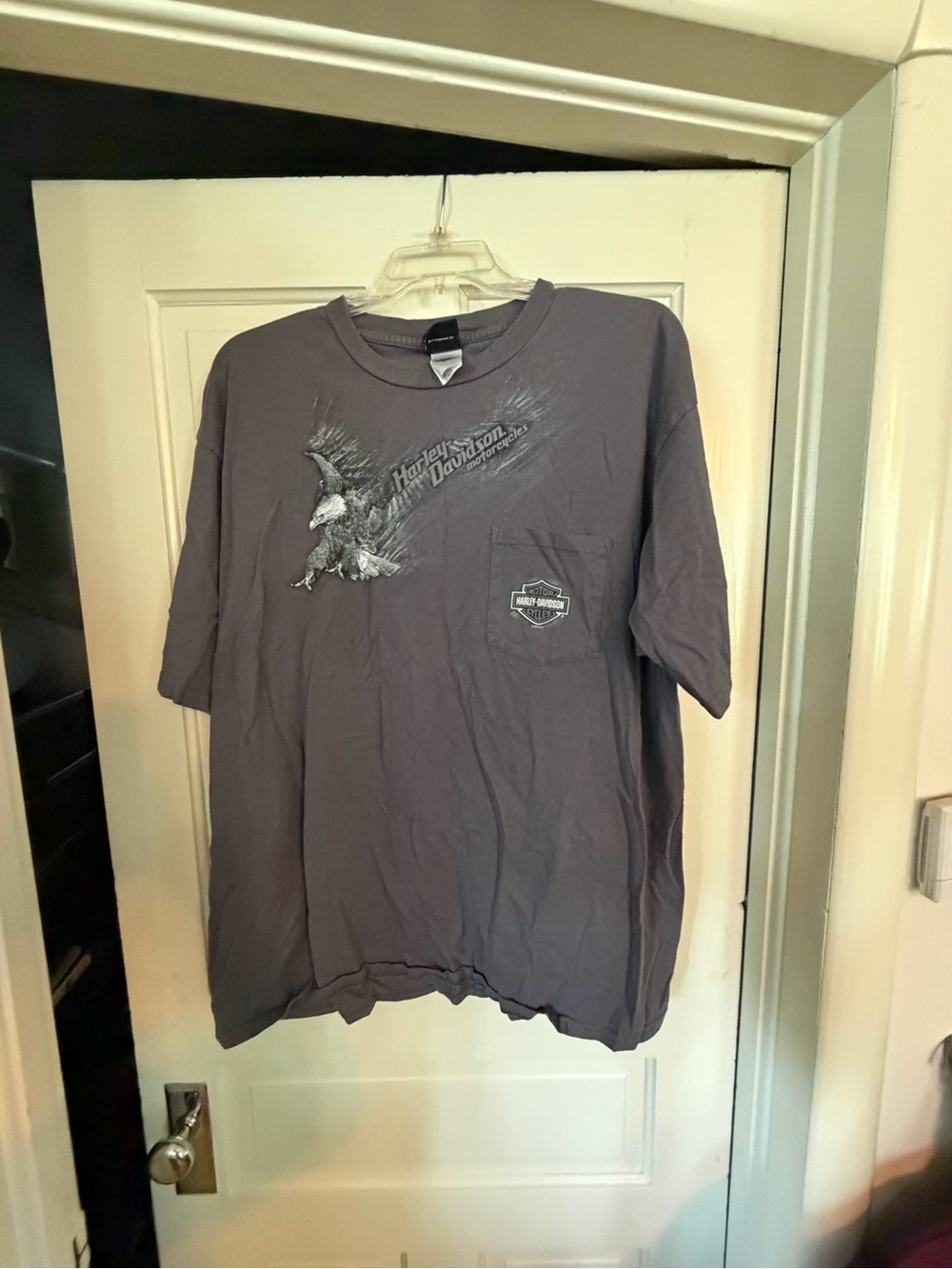 Harley-Davidson Gray Short Sleeve Tee with Eagle Graphic and Pocket
